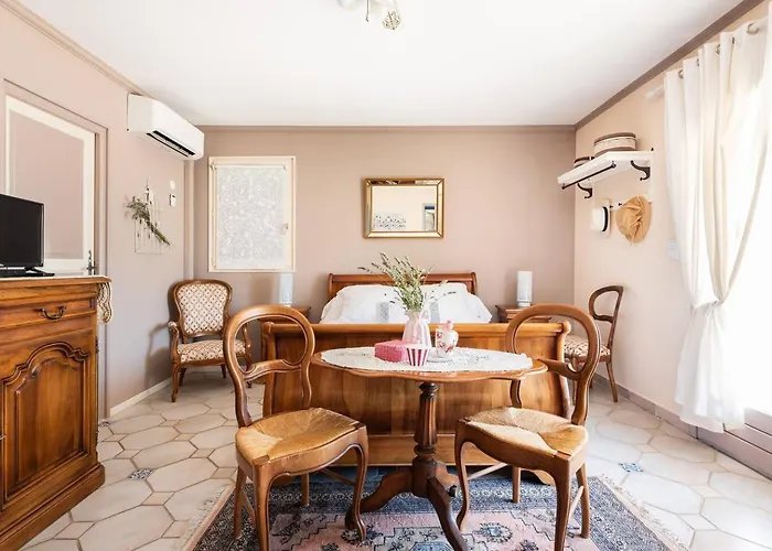 Chambre et table d'hôtes Villa Pomponette
