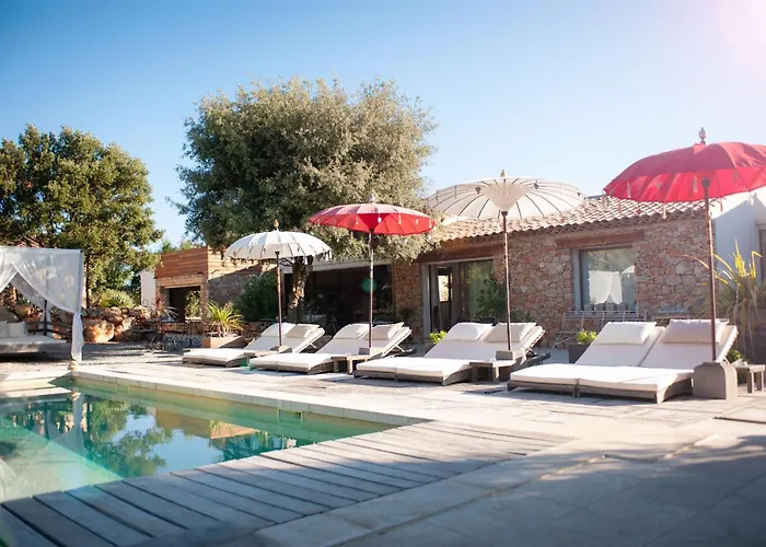 Le Clos Des Cambres